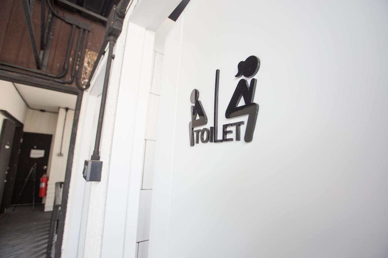 Sleep With You - Hatch Co-Living And Co-Working Space เชียงใหม่ ภายนอก รูปภาพ