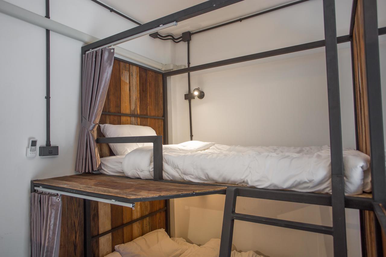 Sleep With You - Hatch Co-Living And Co-Working Space เชียงใหม่ ภายนอก รูปภาพ